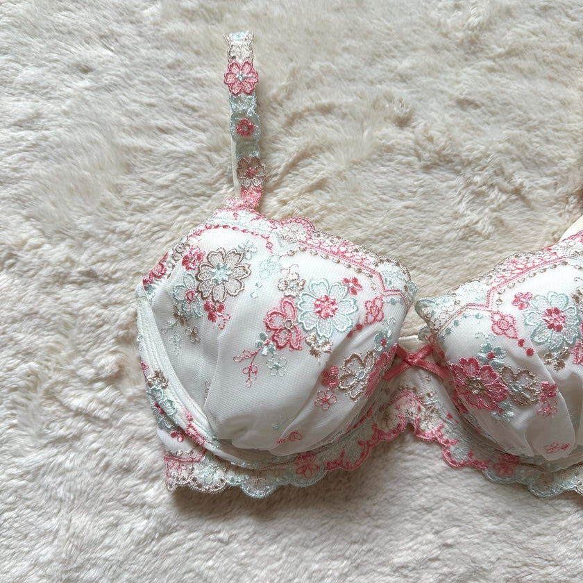 japanese brand gardenia bra