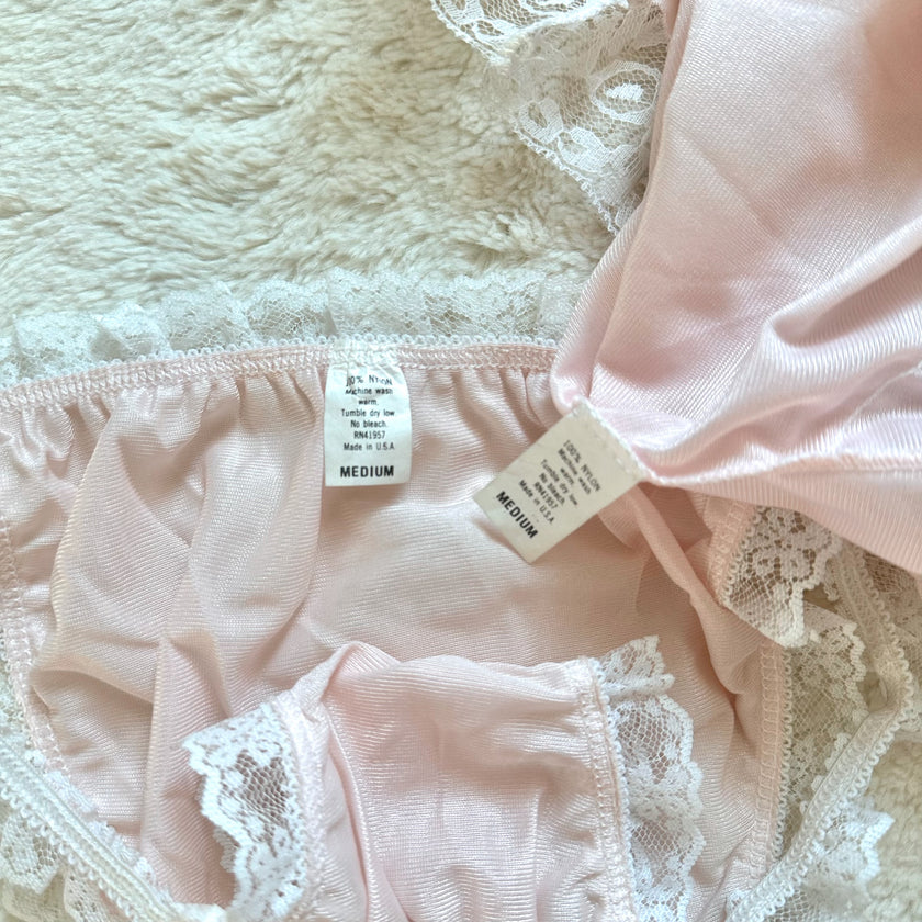 1980's petal & pearl set