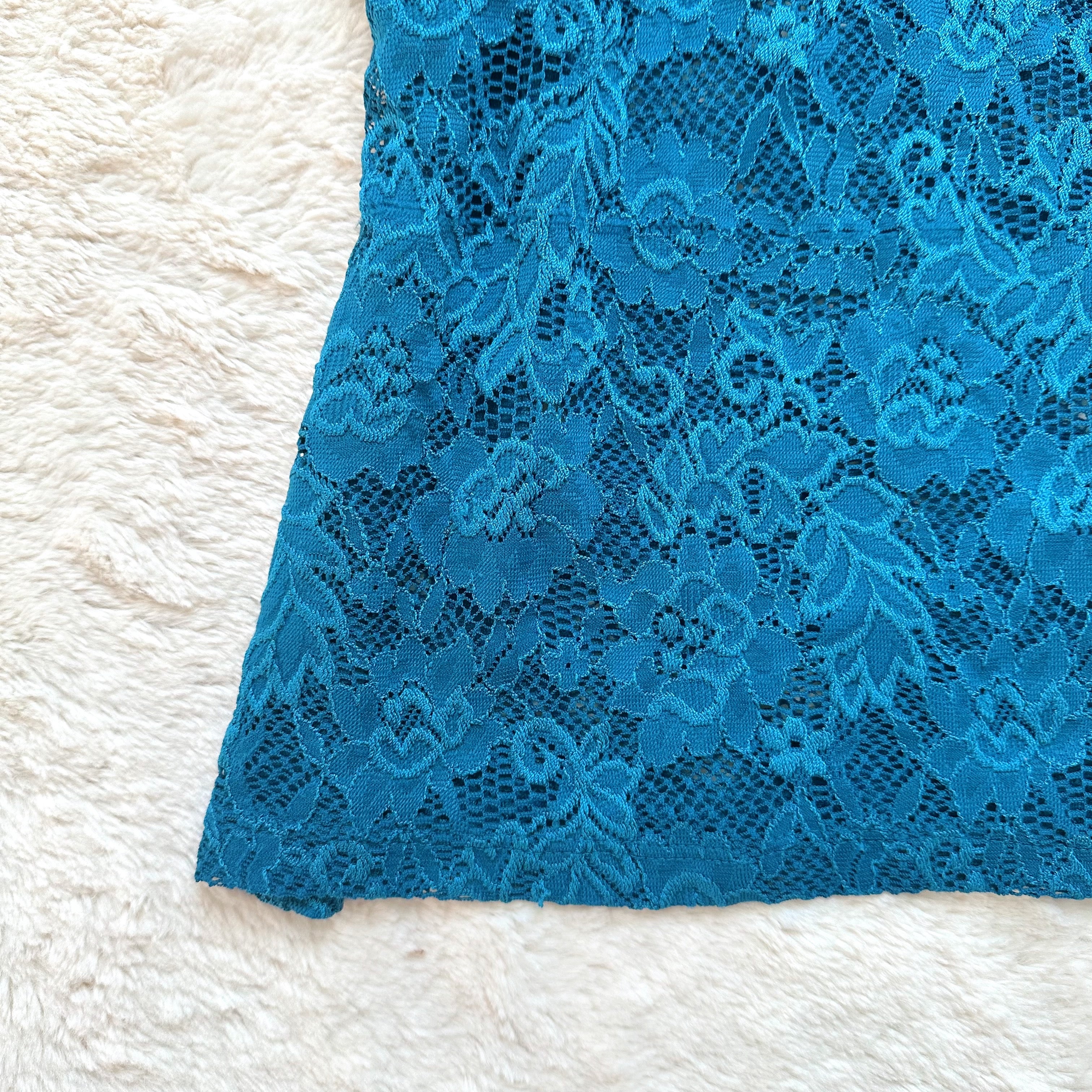 2000's sapphire lace blouse