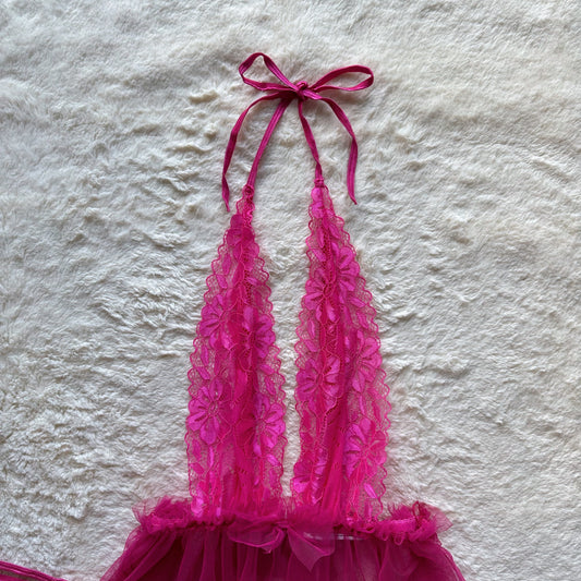 2000's bright fuchsia halter slip + panty set