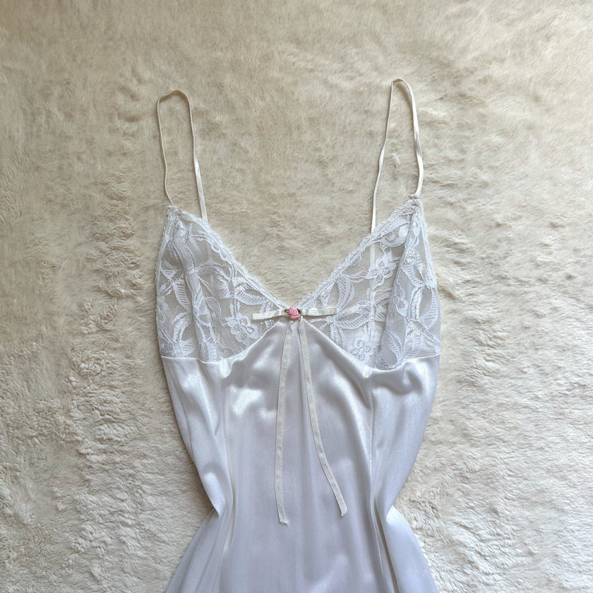 1980's rosette whisper negligee