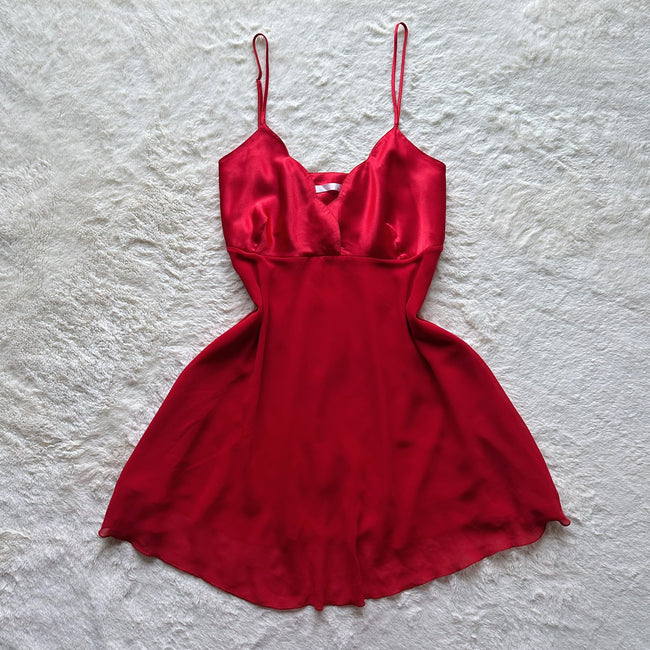 2000's sultry scarlet slip dress