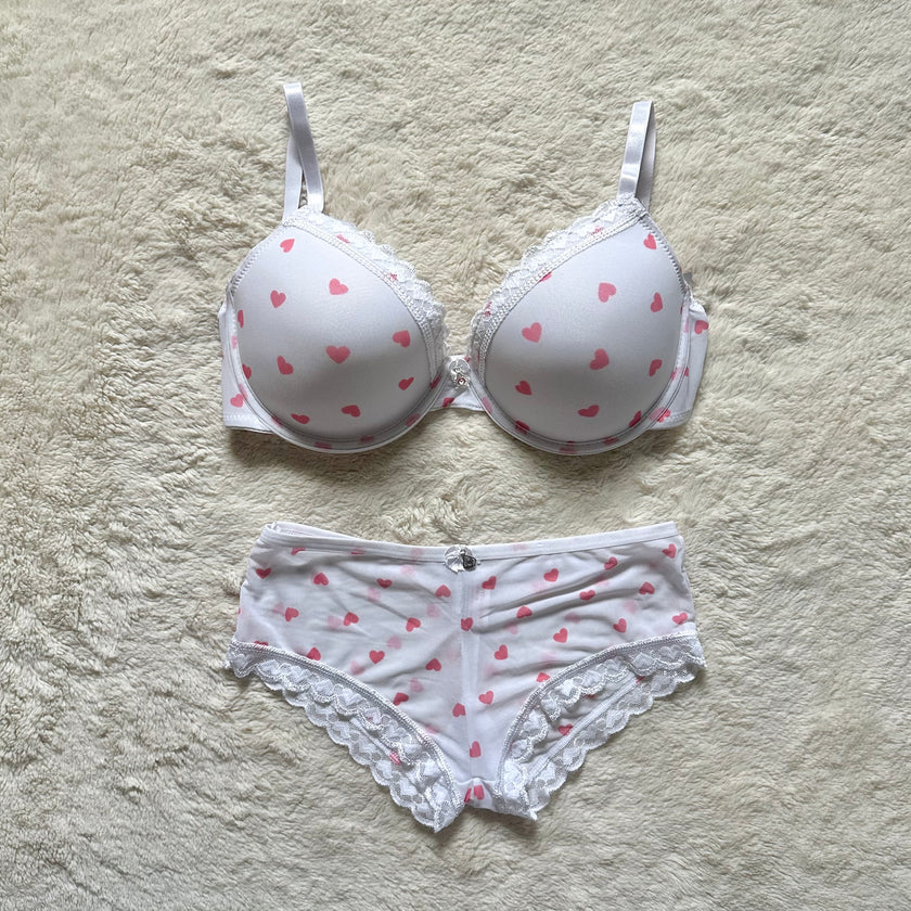 2000's heartbreaker bra + panty set
