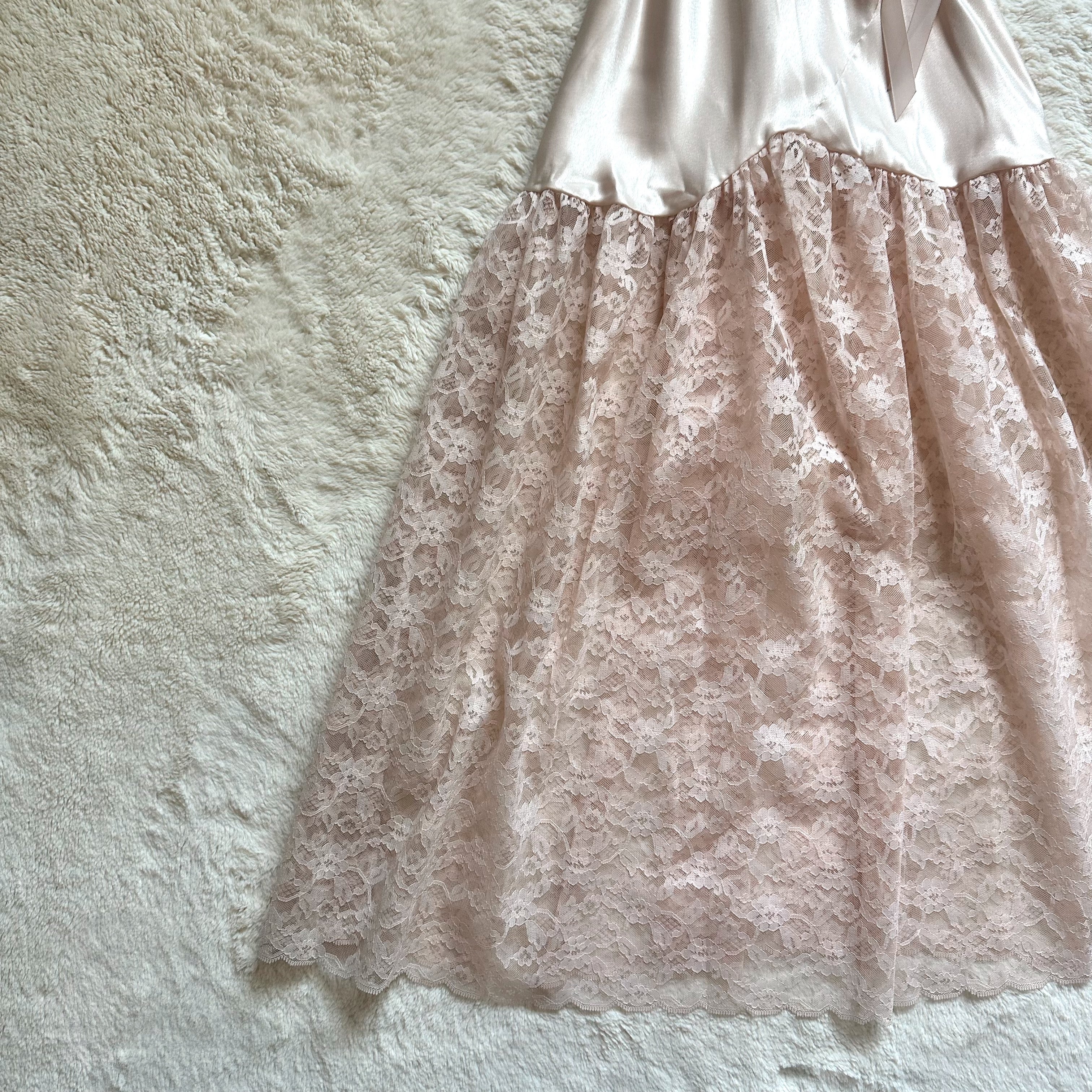 1980's champagne kiss gown