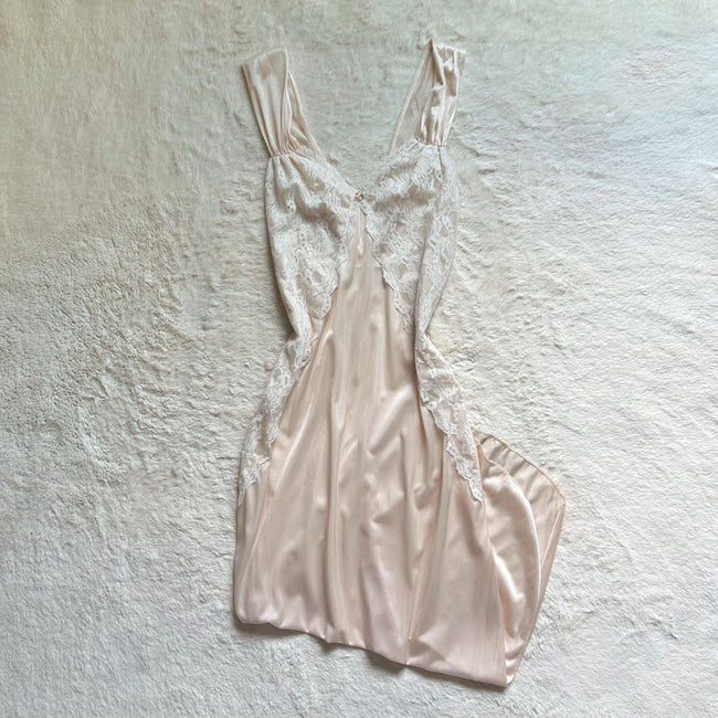 1980's silken cream negligee