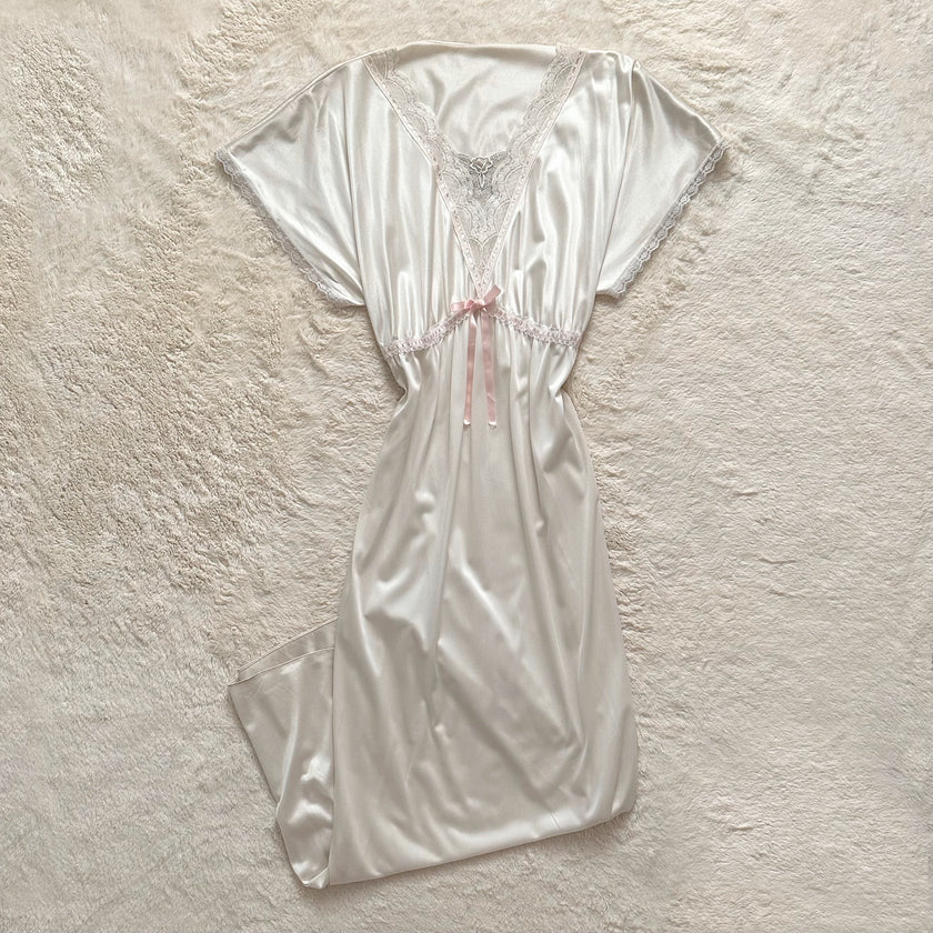 1990's dove hour negligee