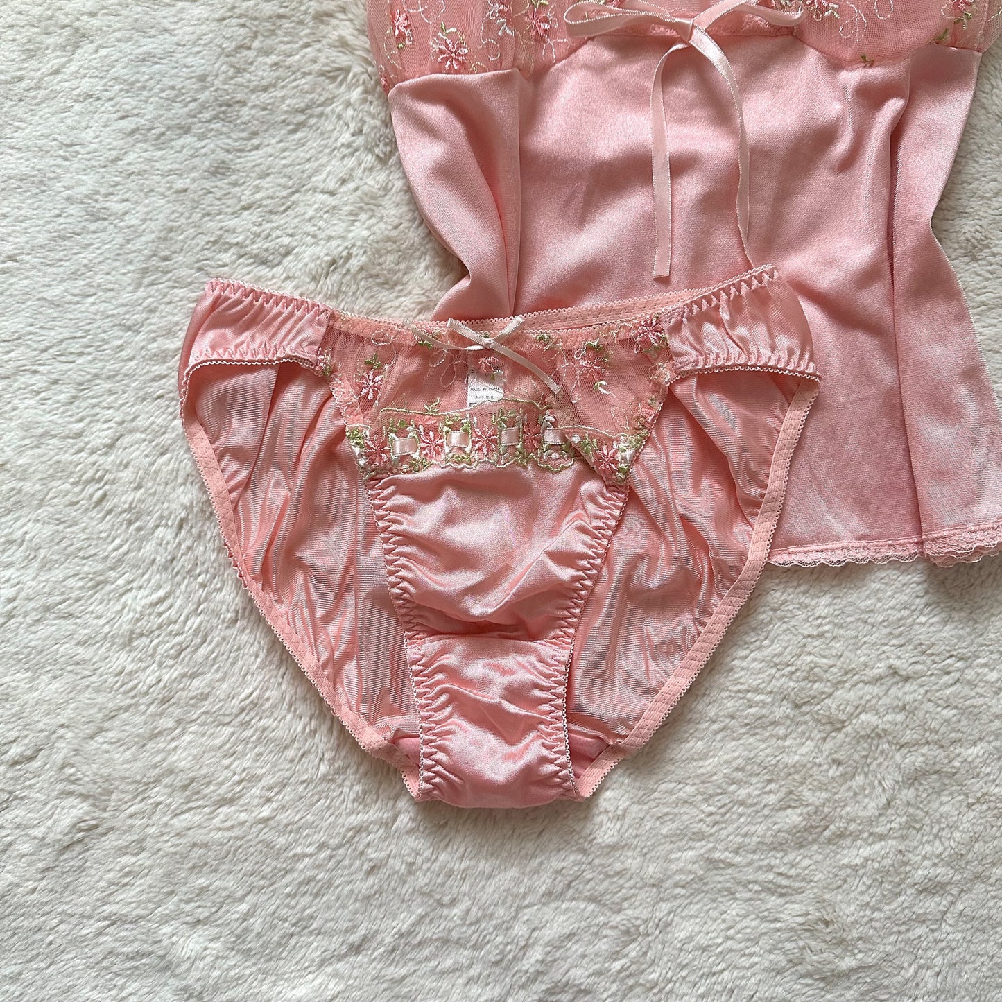 japanese brand rosewater ribbon lounge set