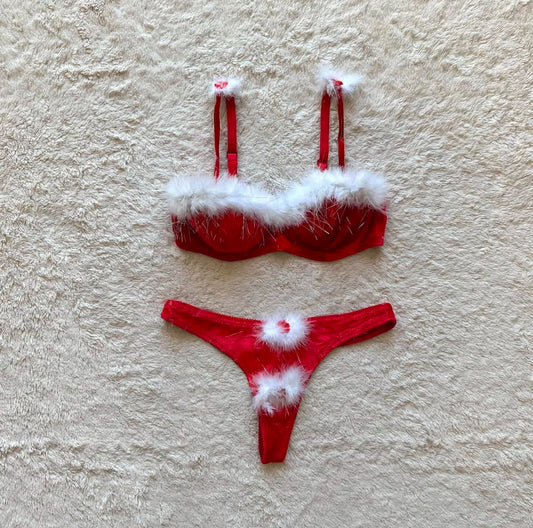 2000's sexy santa bra