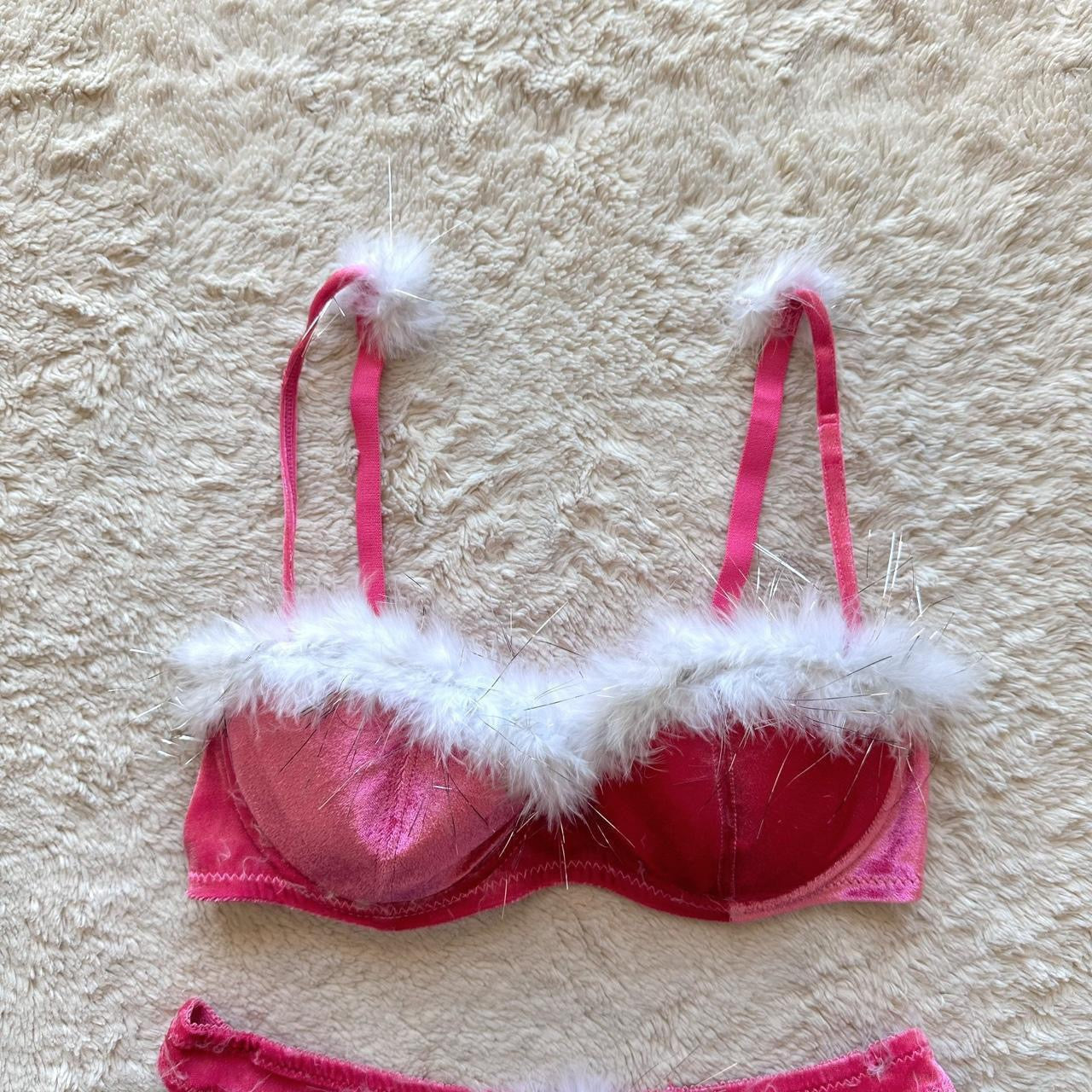 2000's pink sexy santa bra