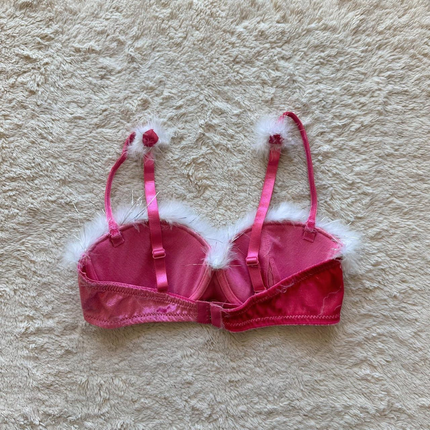 2000's sexy santa bra
