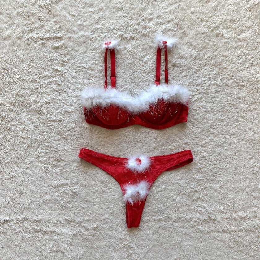 2000's sexy santa bra
