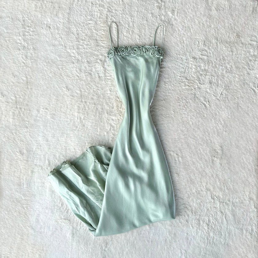 1990's tiana sage rose gown