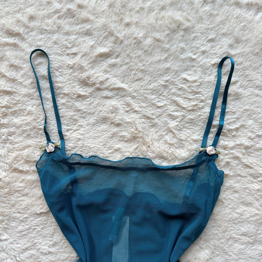 2000's deep sea blue mesh rosebud camisole