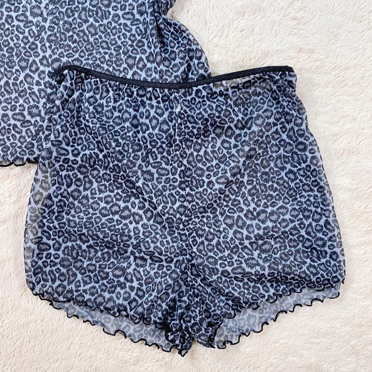 2000's snow leopard cami set