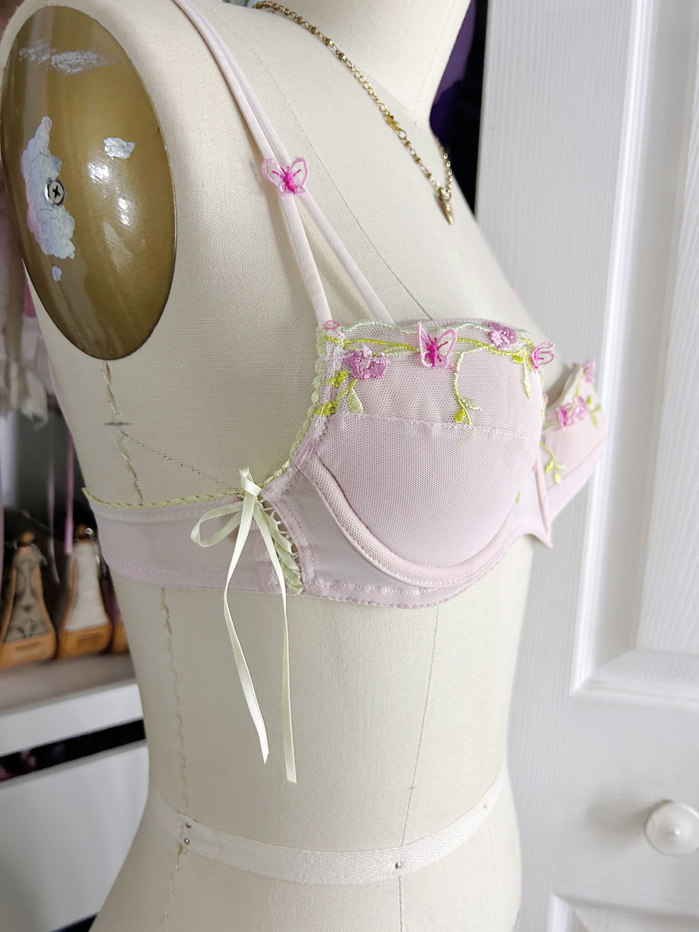 2000's butterfly garden bra