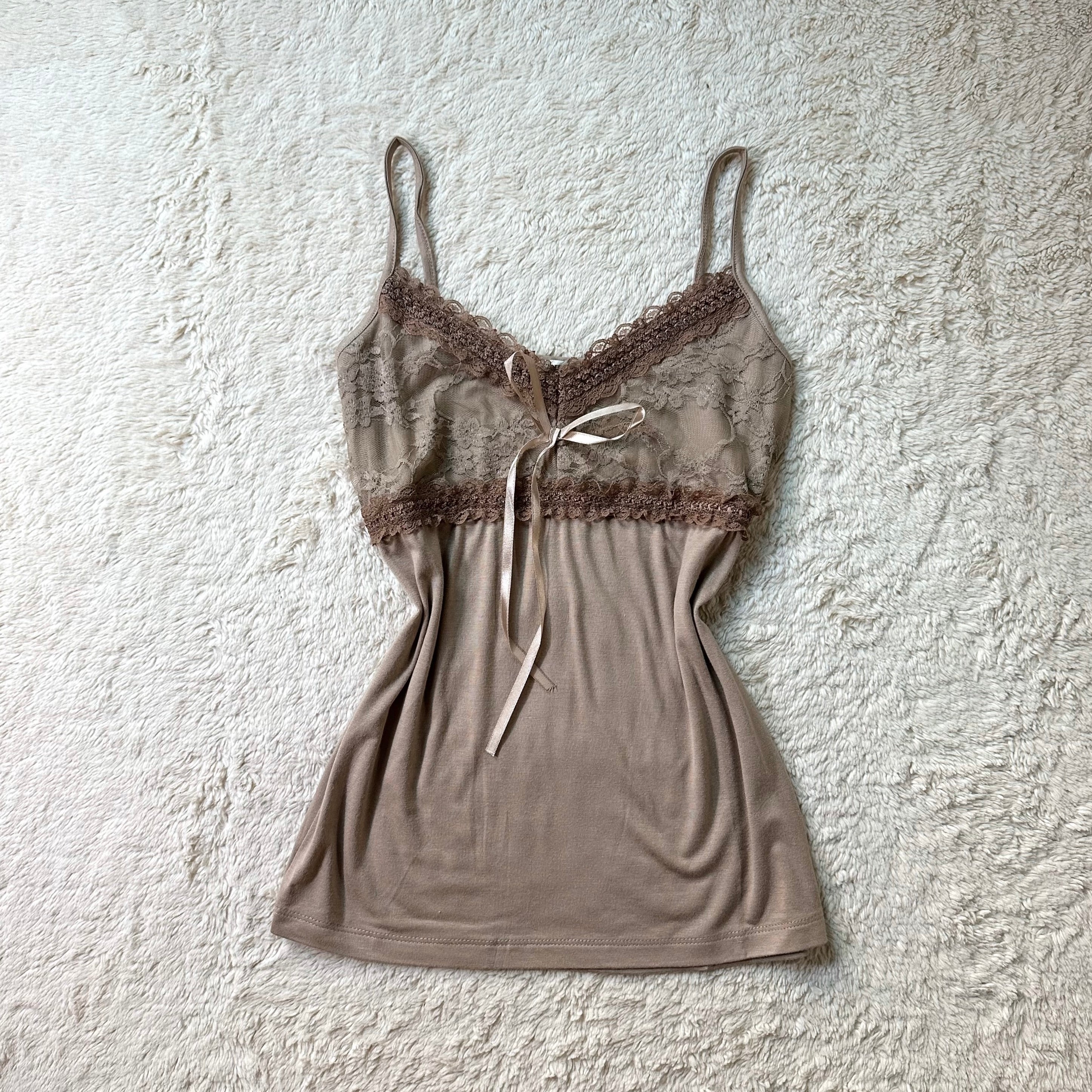 2000's woodland lace camisole