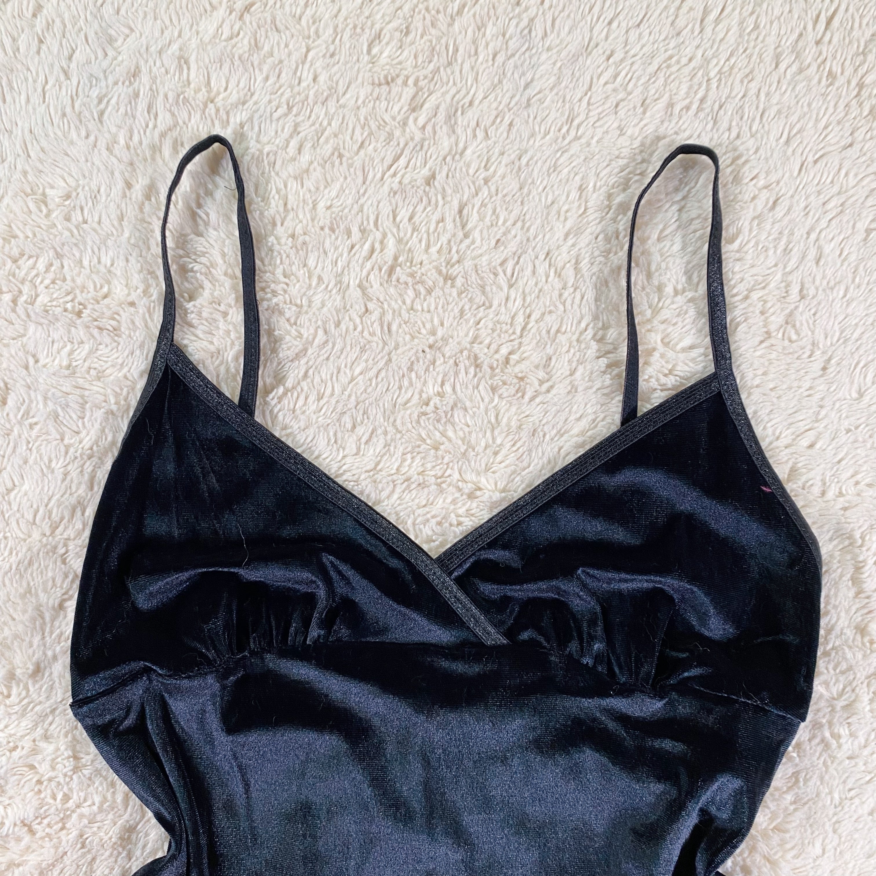 2000's velvet ribbon cami
